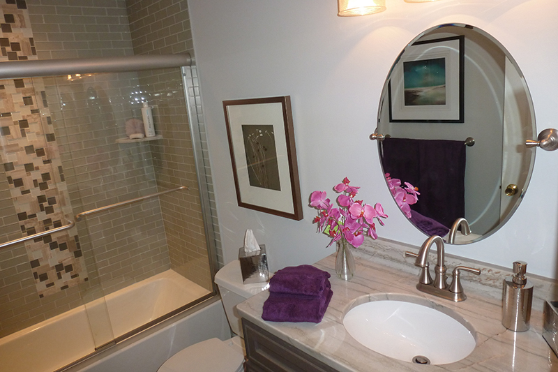 SmallBathAfter 2.jpg