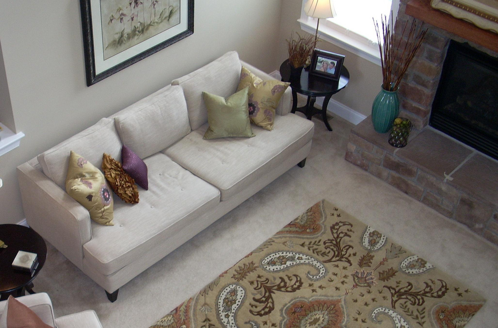 living-and-family-rooms18