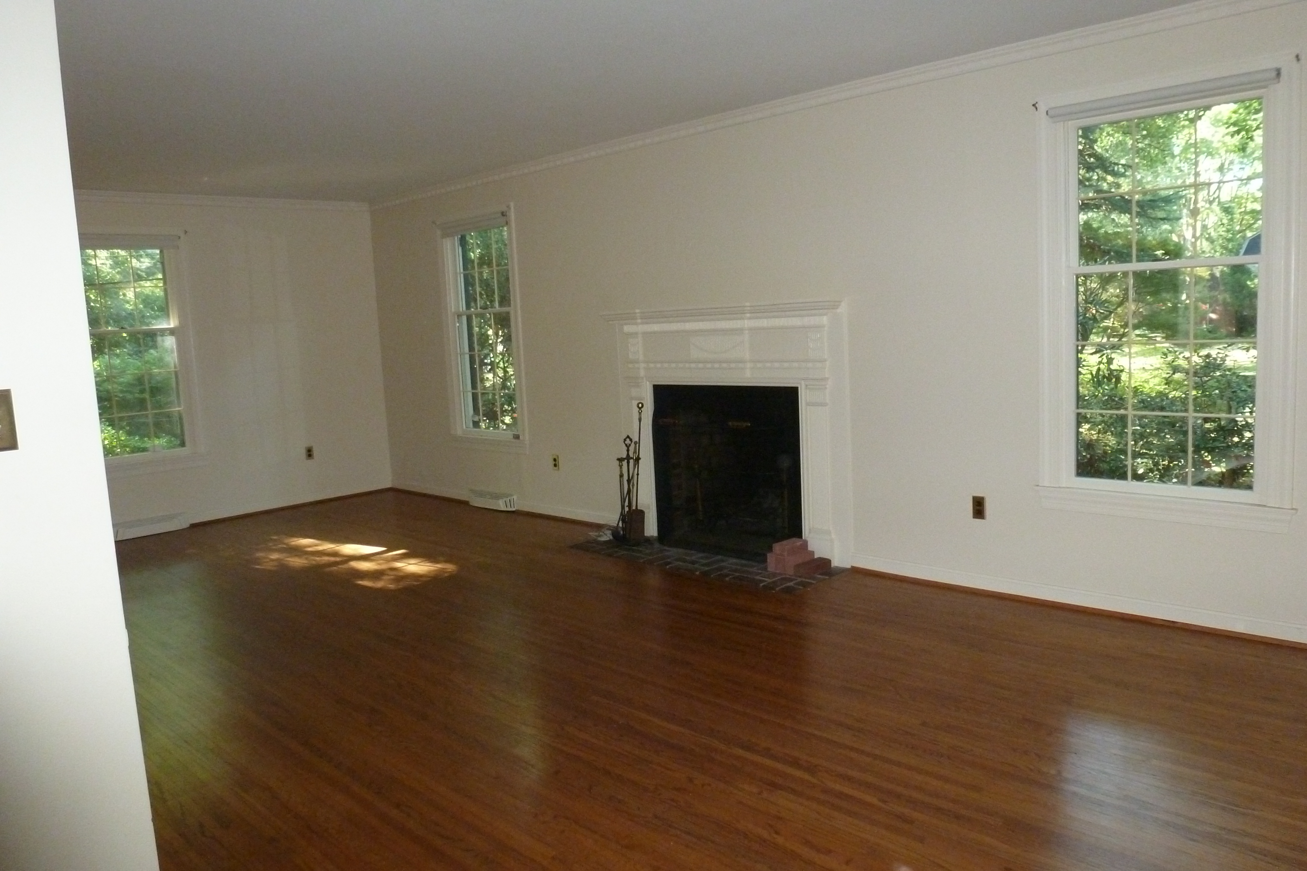 231 Lake St 002